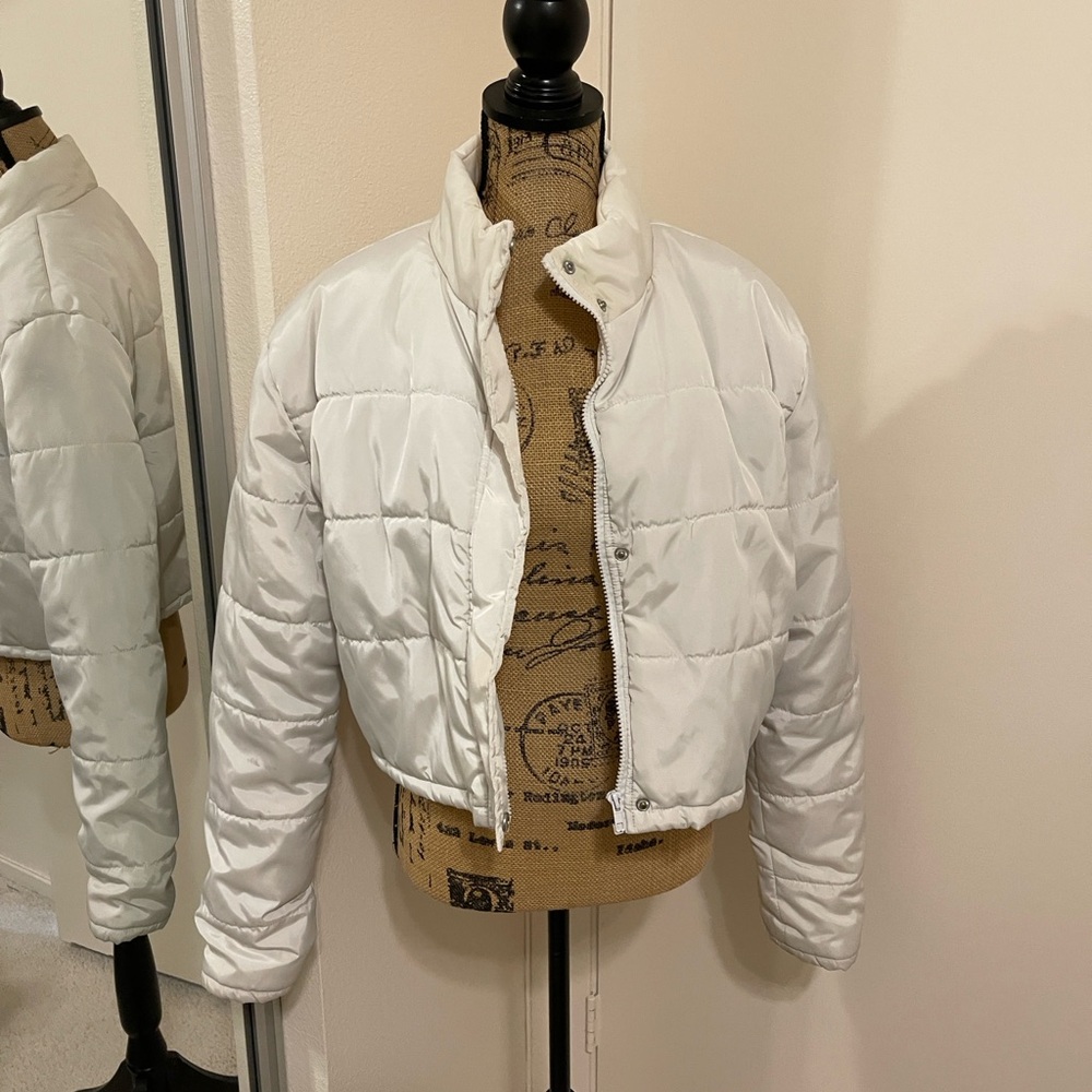 Prettylittlething White Puffer Jacket